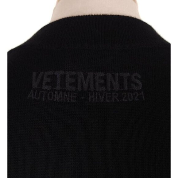 Vetements Logo Crewneck Knit Size M Mens Black Long Sleeve Sweater NWT - Picture 7 of 13